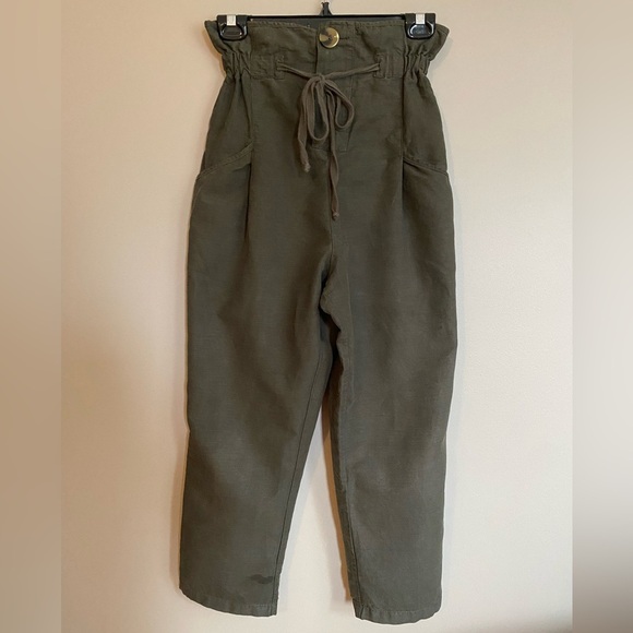 Zara Pants - ZARA Green LINEN & COTTON Cropped PAPER BAG High Waisted Size XS